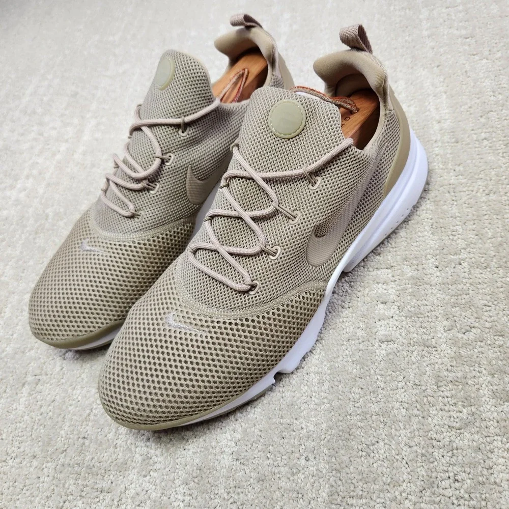 Nike Presto Fly Khaki Tan White Mens Sneakers 908019-200 Size 10